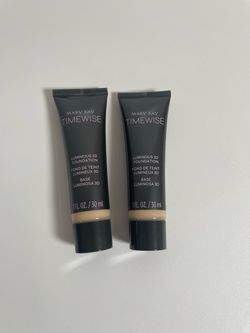 Mary Kay time wise 3d foundation, 2 set
