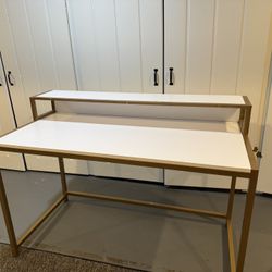 Free White and Gold Desk 
