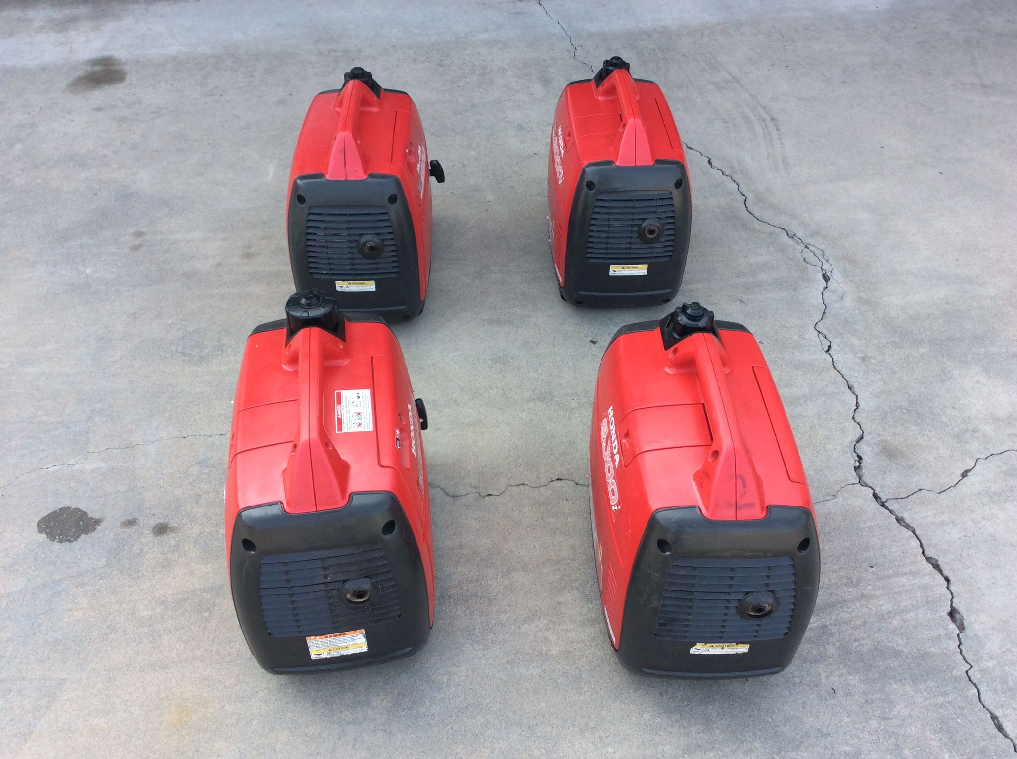 Honda EU 2000 generator for Sale in Visalia, CA OfferUp