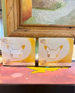 Pokemon 30th anniversary ETBs