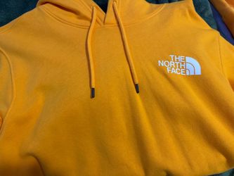 LARGE BRAND NEW NORTH FACE HOODIE
