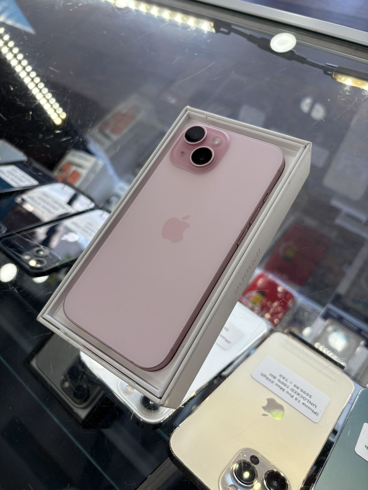 iPhone 15 128gb AT&T/CRICKET