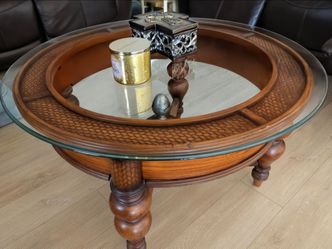 COFFEE TABLE VINTAGE LOOK ROUND