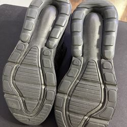 Air max 270 men size 9.5