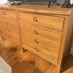 Dresser And 2 Night Stands 