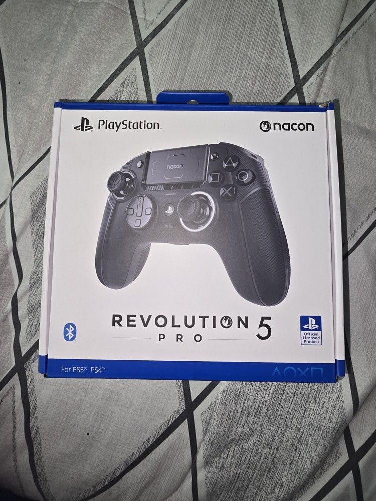 Nacon Revolution 5 Pro