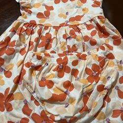 Summer dresses Bundle 3t