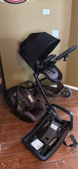 Evenflo Pivot Modular Travel System + SafeMax Car Seat & Base