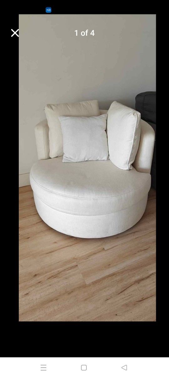 Pottery Barn Balboa Swivel Chair (360 Deg)
