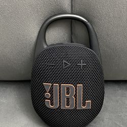 JBL Clip 5 Wireless Portable Bluetooth speaker