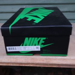 Jordan 1 High Lucky Green