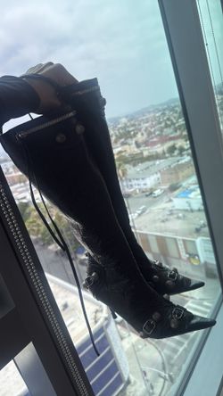 Balenciaga city boots 36