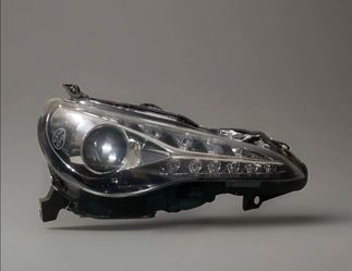 2017 2018 2019 2020 TOYOTA 86 LED RIGHT HEADLIGHT USED OEM