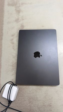 MacBook Pro Like new