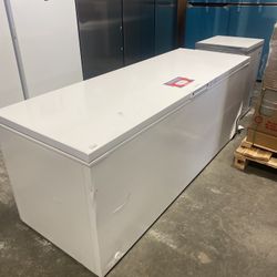 Frigidaire FFCL2542AW 83” Chest Freezer with 24.8 Cu. Ft. Capacity