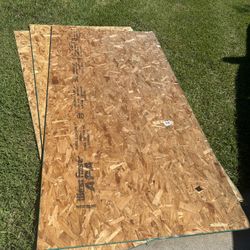 Plywood - 3 Sheets 