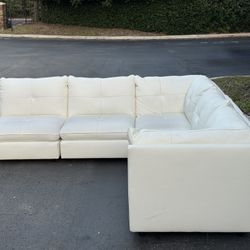 🛋️ Sectional Couch/Sofa - Modular - Delivery Available 🚛