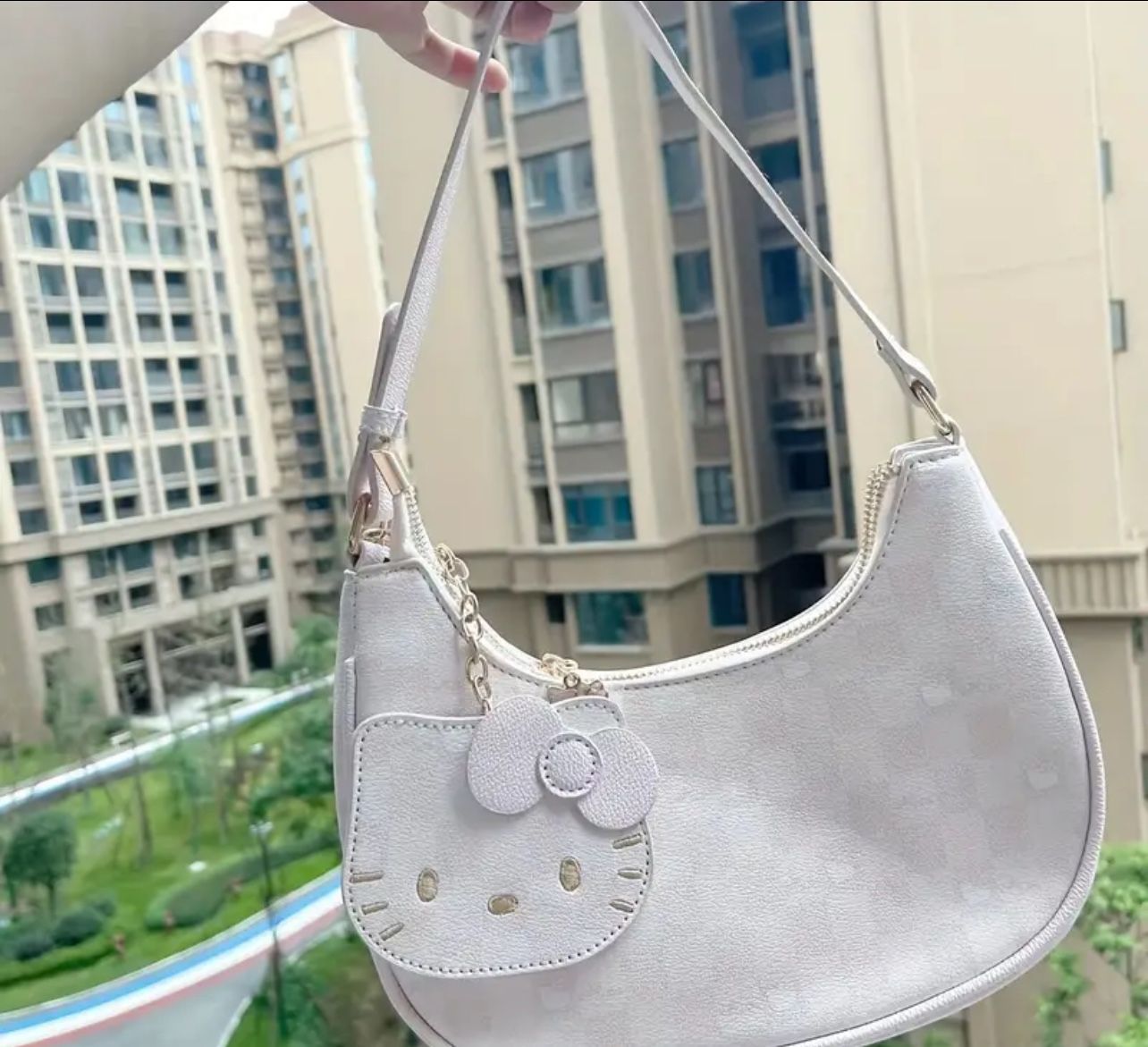 Hello Kitty Purse🎀