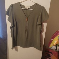 Brand New Michael Kors Size Medium Women's Shirt