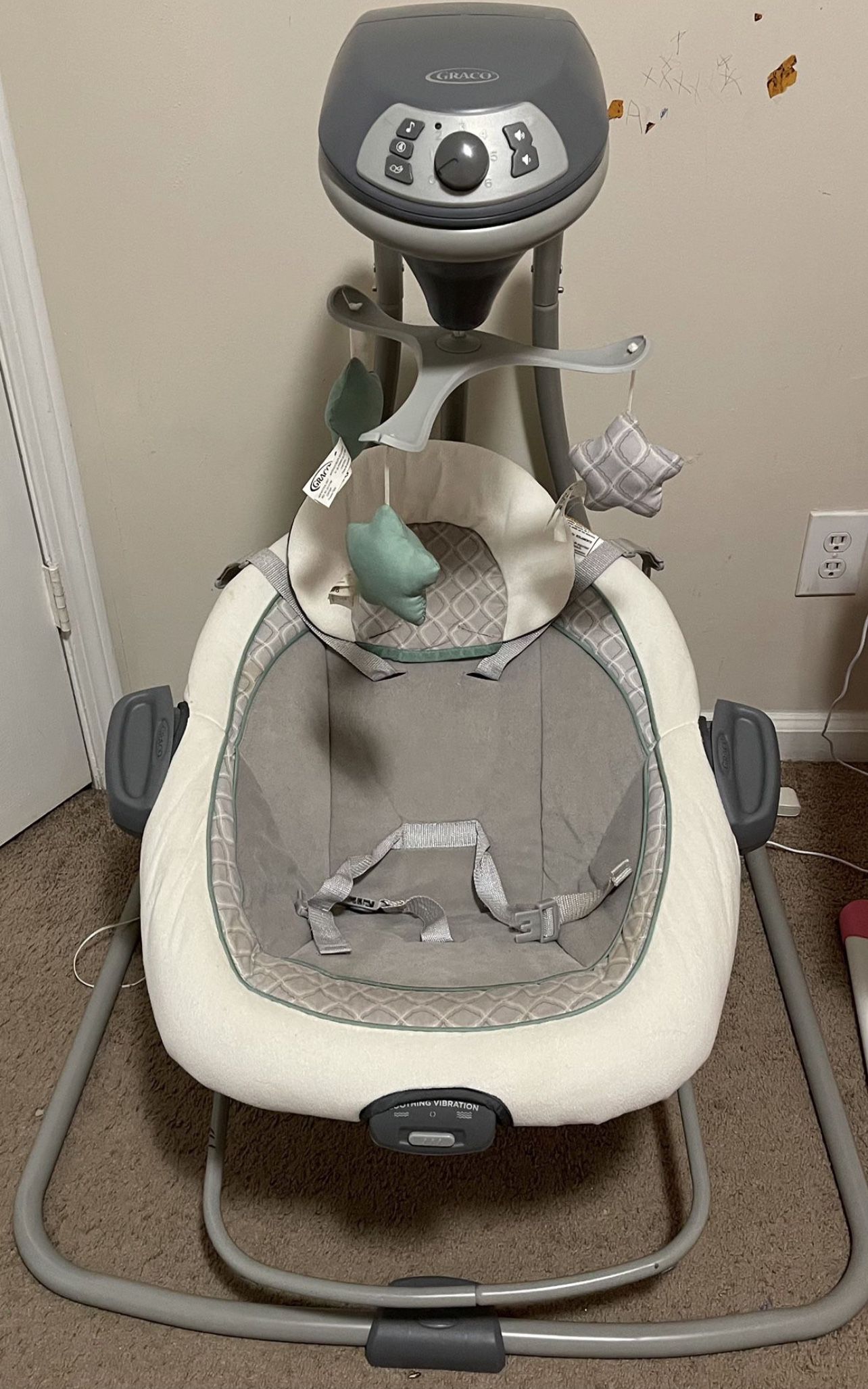 Graco DuetConnect LX Swing and Graco 