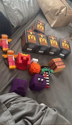 Minecraft McDonald's toys