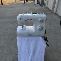 Singer Sew Machine
