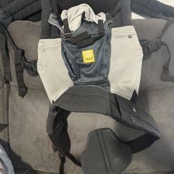 LÍLLÉbaby Carrier