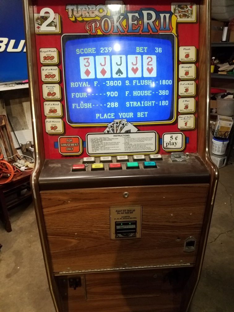 Turbo Poker II Slots Machine