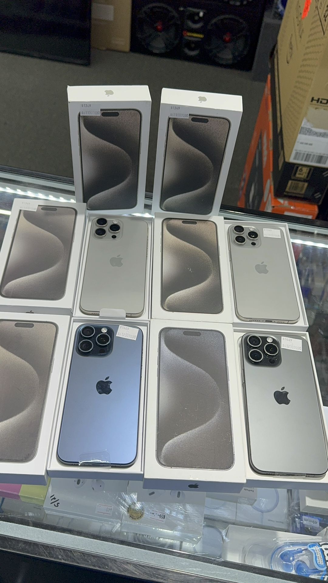 15 PRO MAX. 256 And 512 GB AVAILABLE