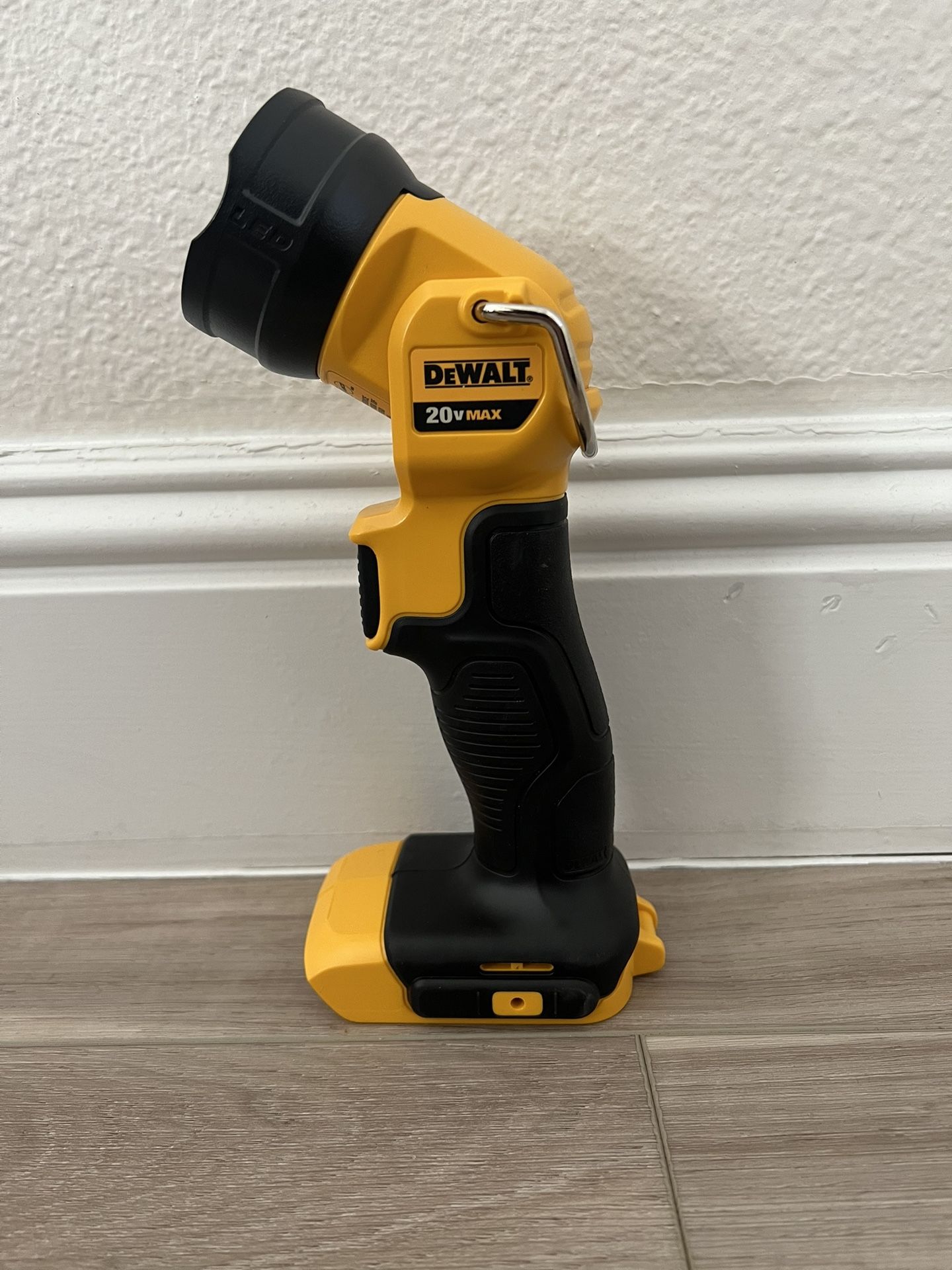 Dewalt 20v LED Work Light