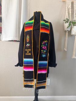 Estolas de graduación $20 cada una