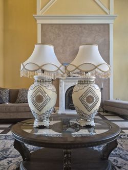Set of table lamps