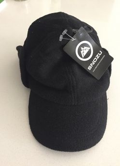 Black fleece cap