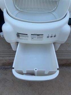 Automatic litter box