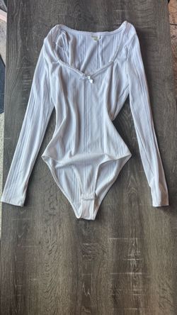 White lace bodysuit
