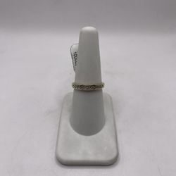 10kt Gold Diamond Engagement Style Band