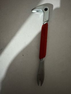 Multi-Function with Pry Bar