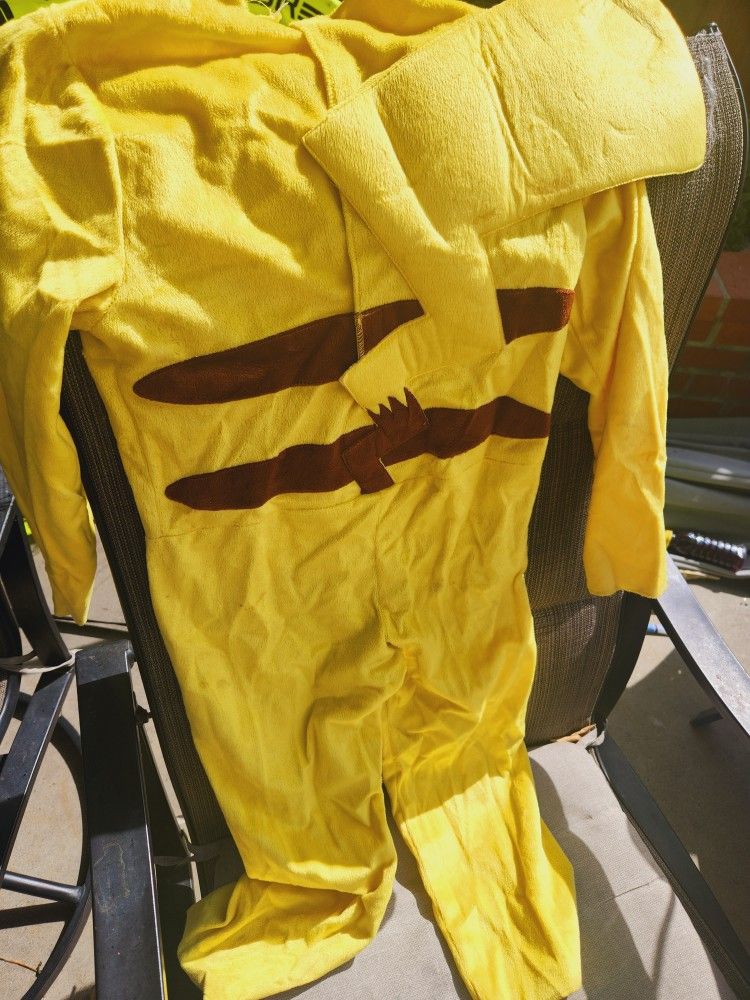 Costume