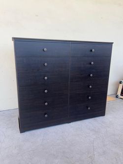 8 Drawer with rails