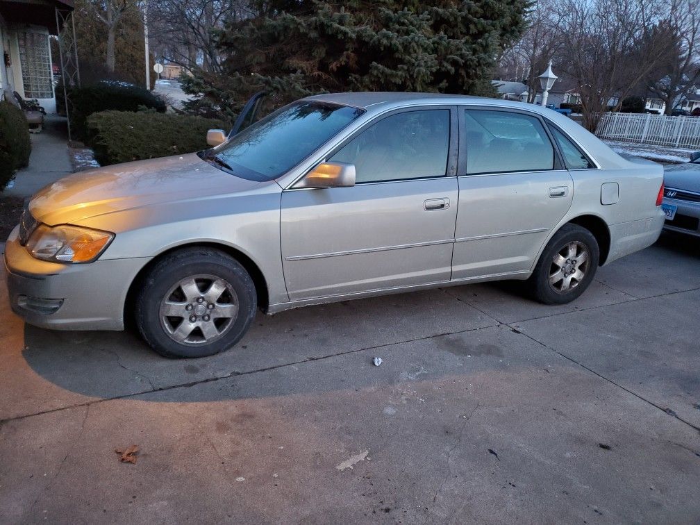 2000 Toyota Avalon