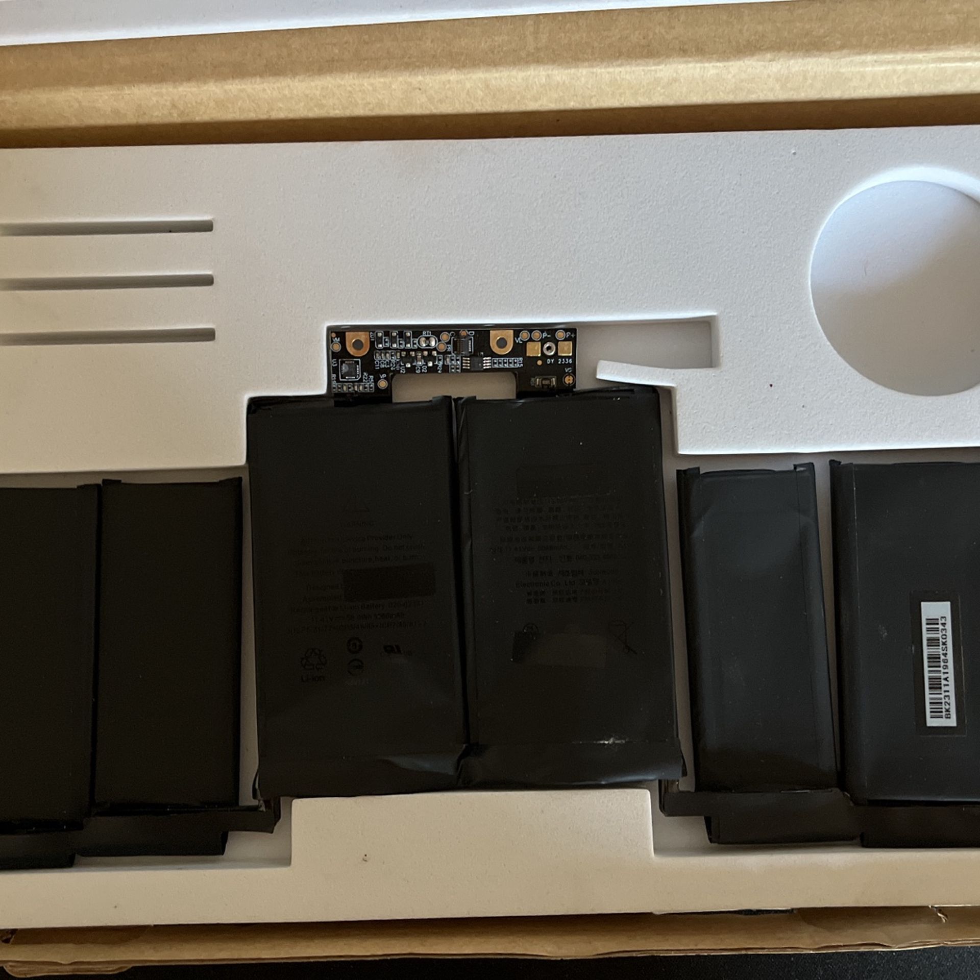2018-2020 MacBook Pro 13inch Battery Replacement