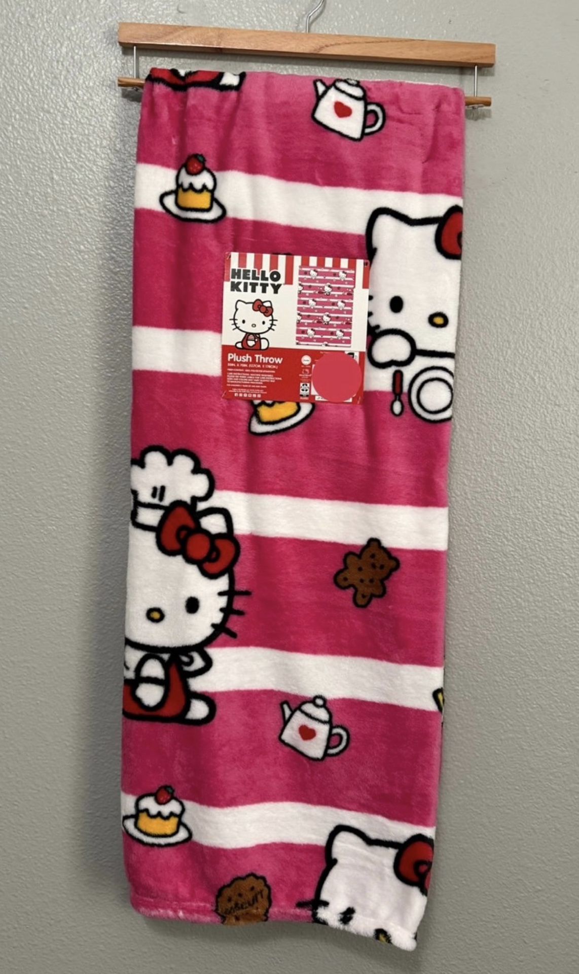 Brand New Hello Kitty Chef Blanket