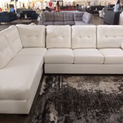 Huge Beautiful Sectional ( Ask For Jose)