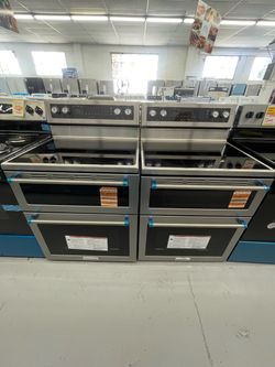 New Kitchen Aid 30” Electric Range, Double Oven