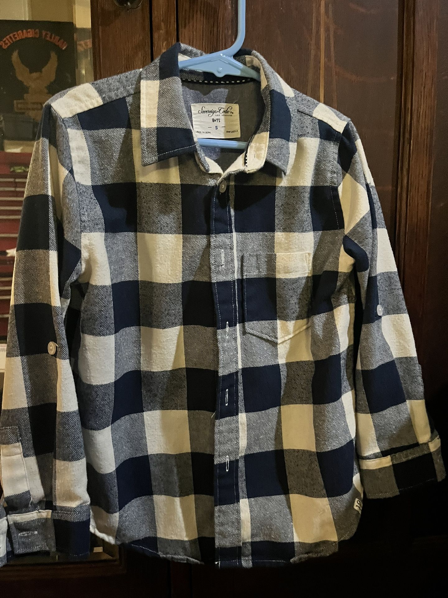 boys size4-6t nice dress shirts for Easter All for $20.00 or $5.00 per shirt