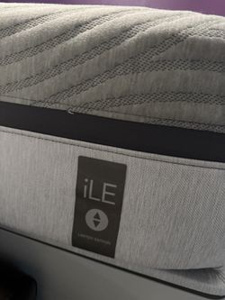 ILE Sleep number Limited Edition King Mattress