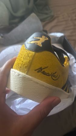 bruce lee x adidas jabbar lo game of death
