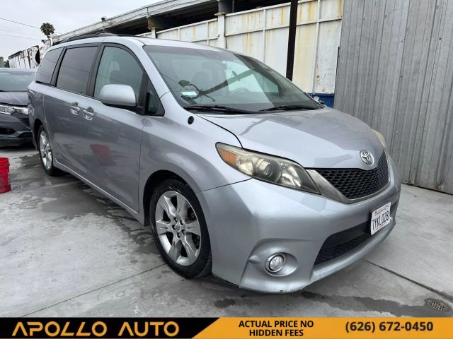 2011 Toyota Sienna
