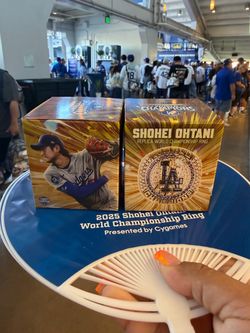 Ohtani Dodgers back to back champions ring