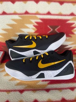 Nike Kobe 9 EM Protro TB Lakers Away Black Men’s 9.5 Used NoBox